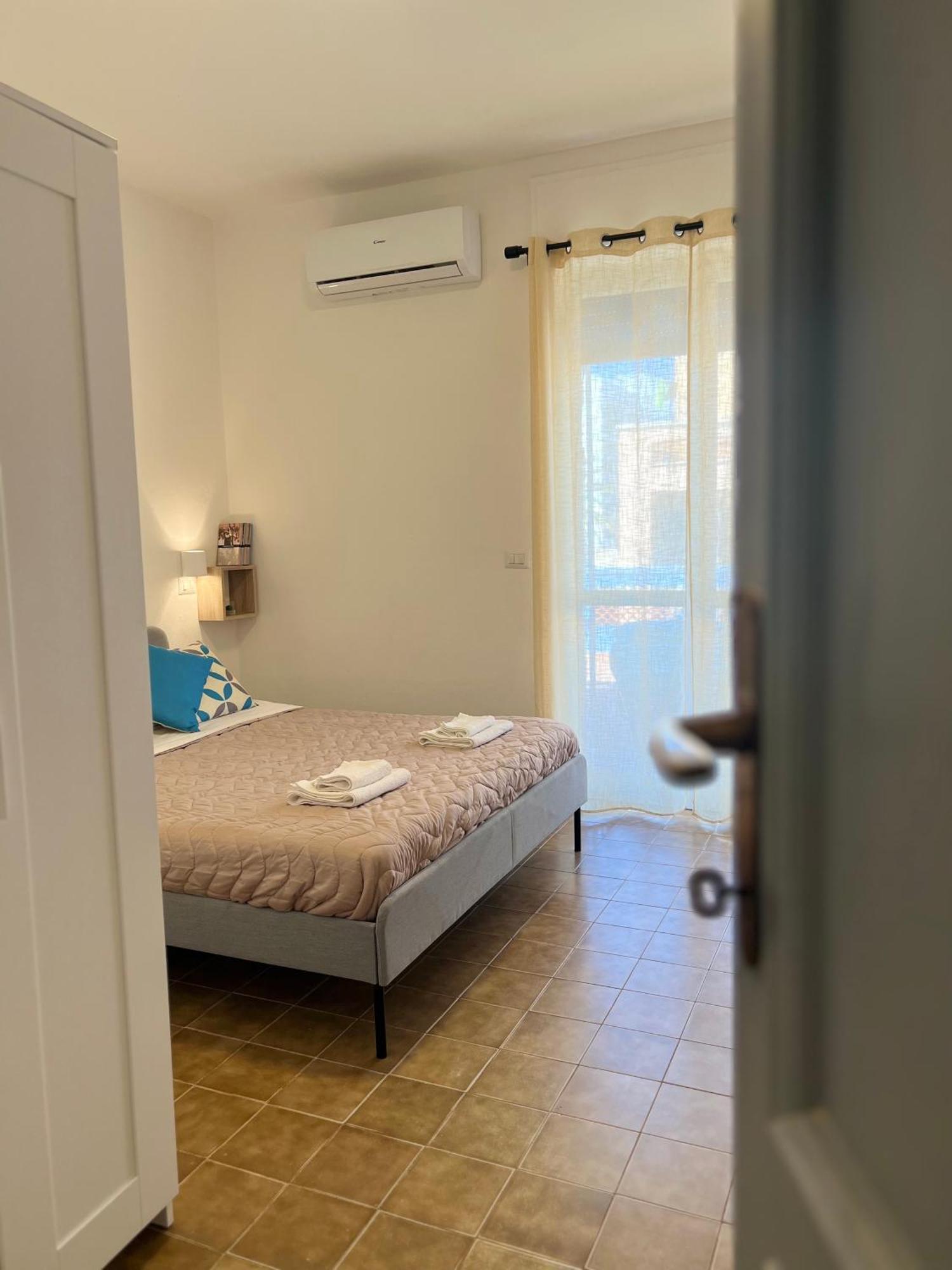 Blue Terrace Guest House Альгеро Экстерьер фото